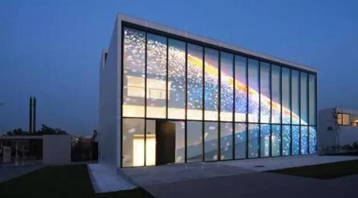 透明led顯示屏的四大應(yīng)用環(huán)境！