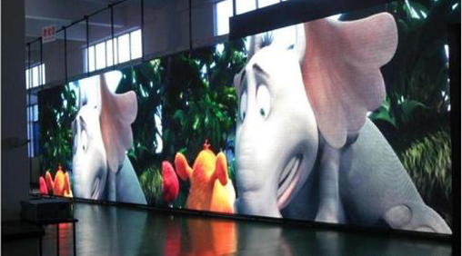 小間距l(xiāng)ed顯示屏要如何選擇？